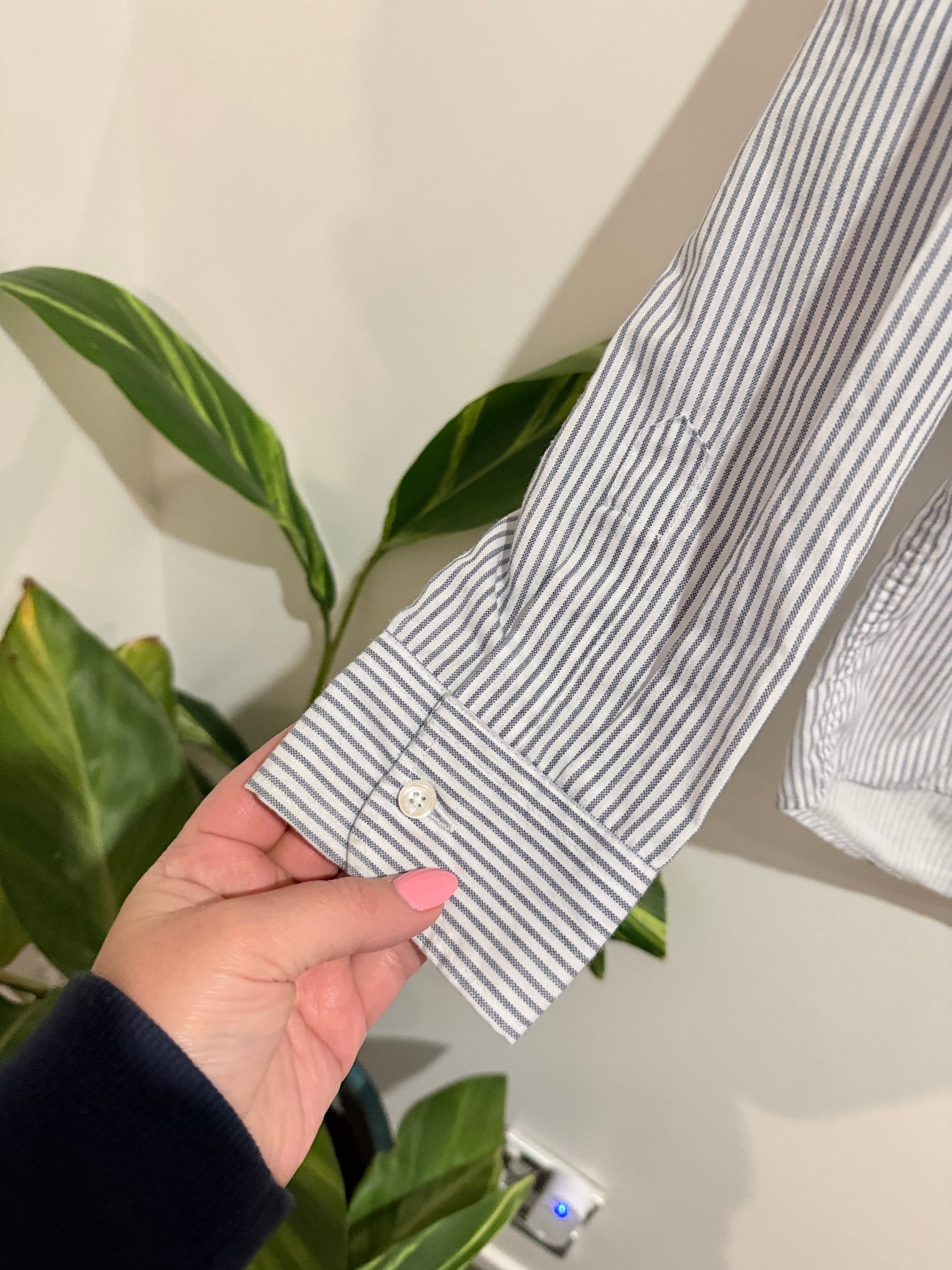 Urban Garment Striped Button-up Shirt Size U/Arm to U/Arm 55cm