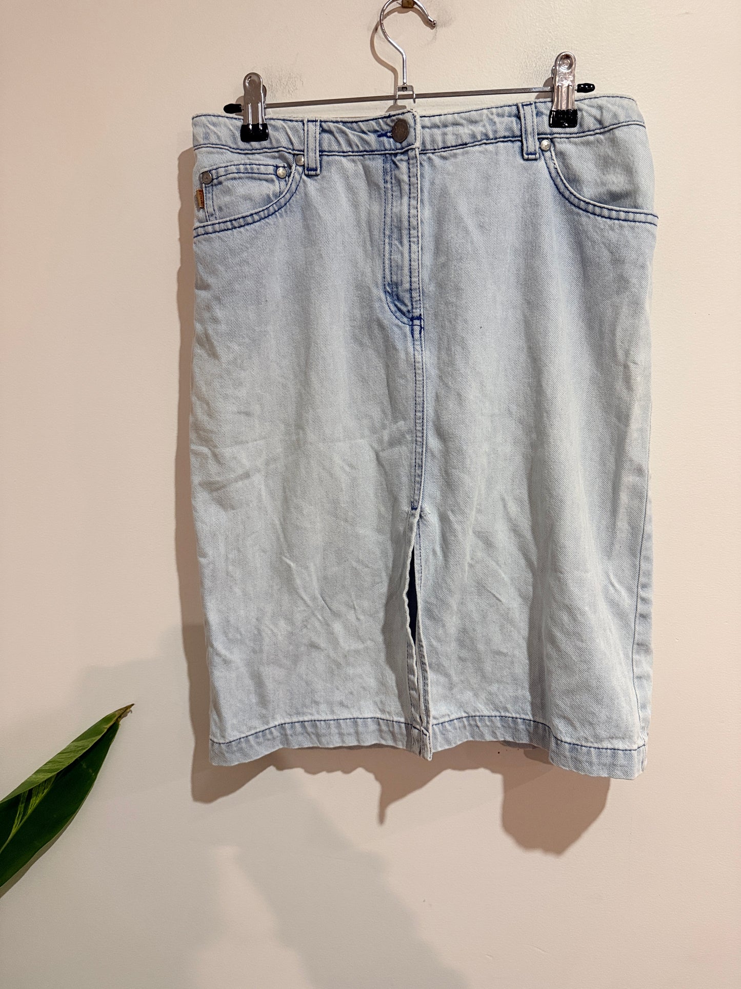 Fouk Jeans Denim Skirt Size 8 | Waist 76cm