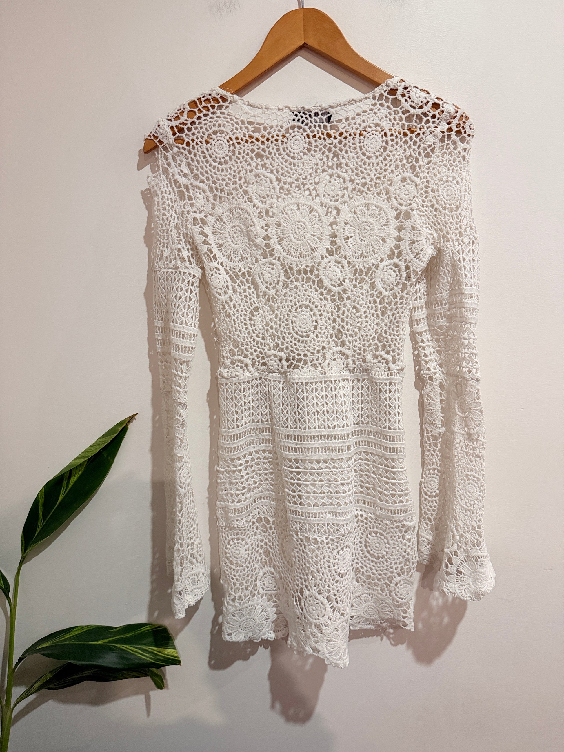Pretty Little Thing Crochet Dress Size 6