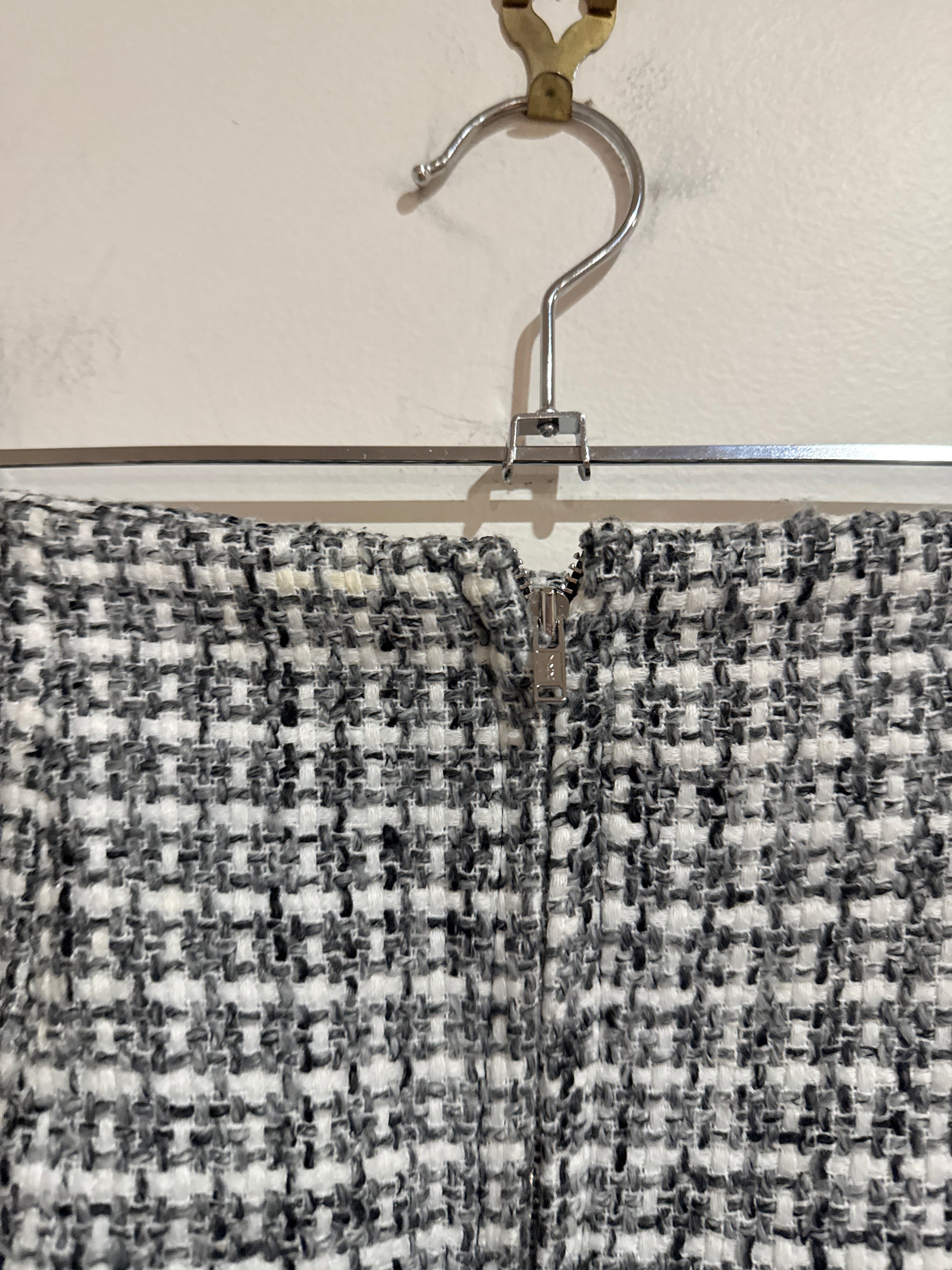 Pagani Tweed Mini Skirt. Size 8