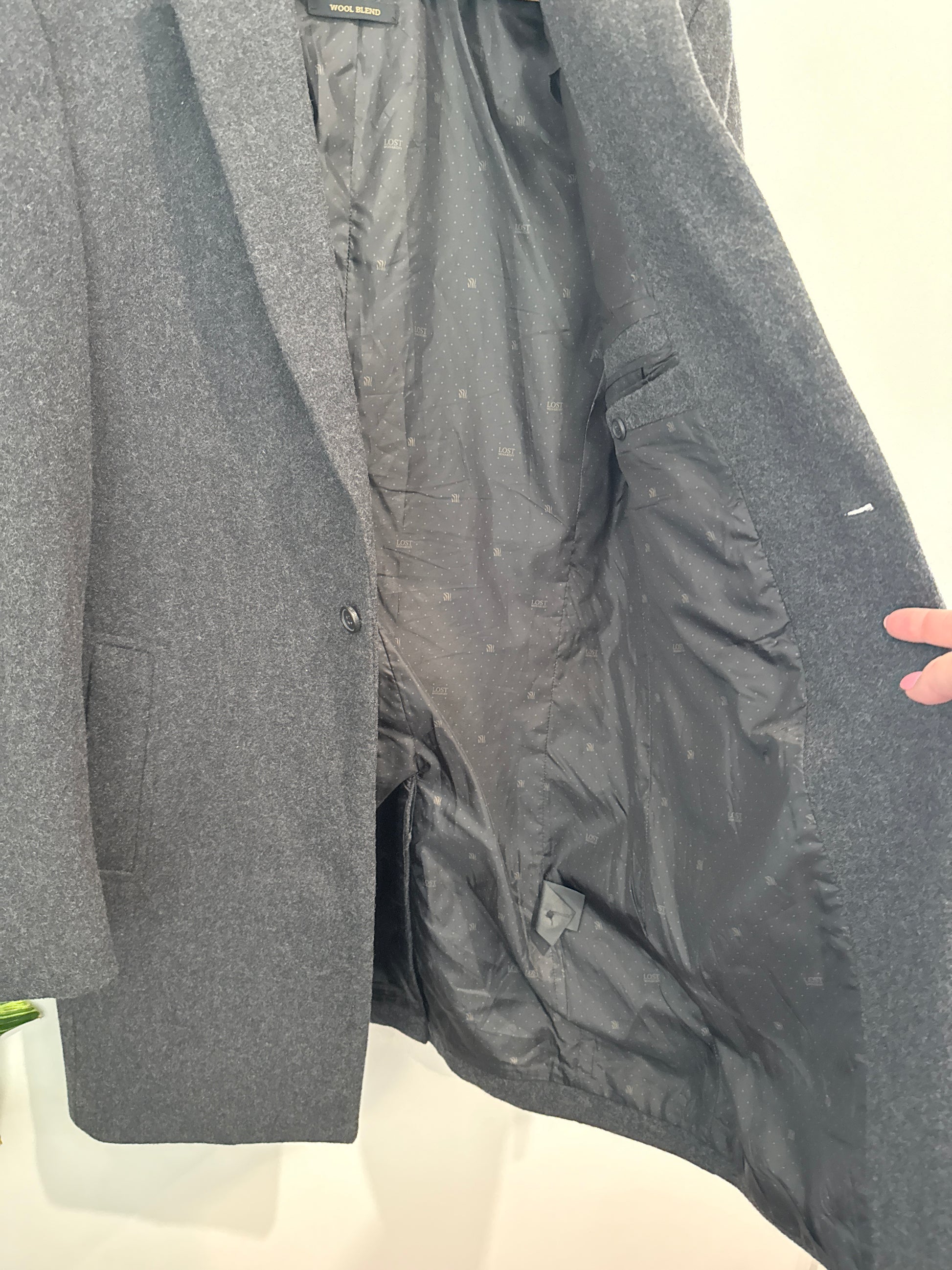 Lost Monarchy Single-breasted Overcoat Size M | U/Arm to U/Arm 54cm