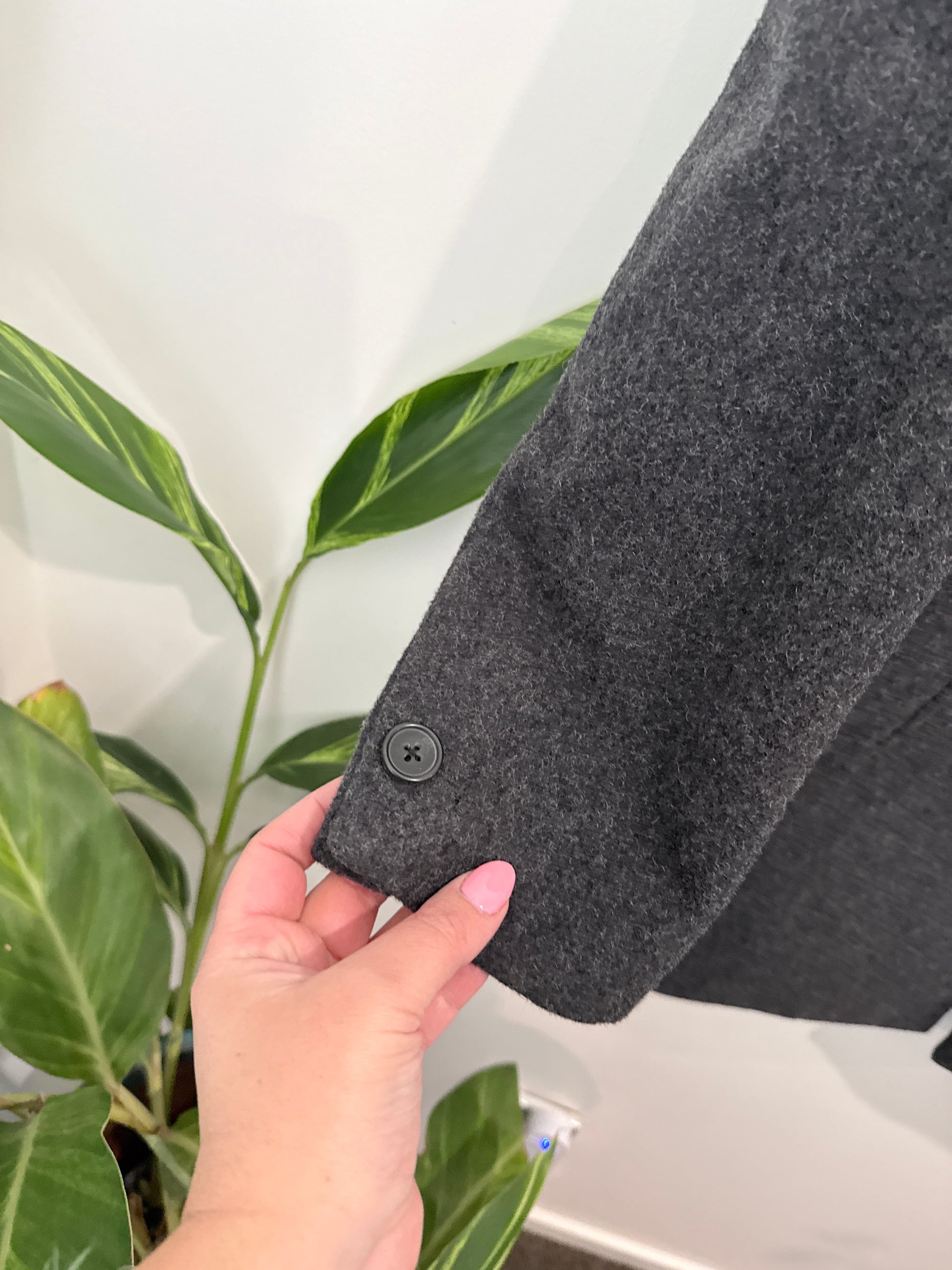 Lost Monarchy Single-breasted Overcoat Size M | U/Arm to U/Arm 54cm