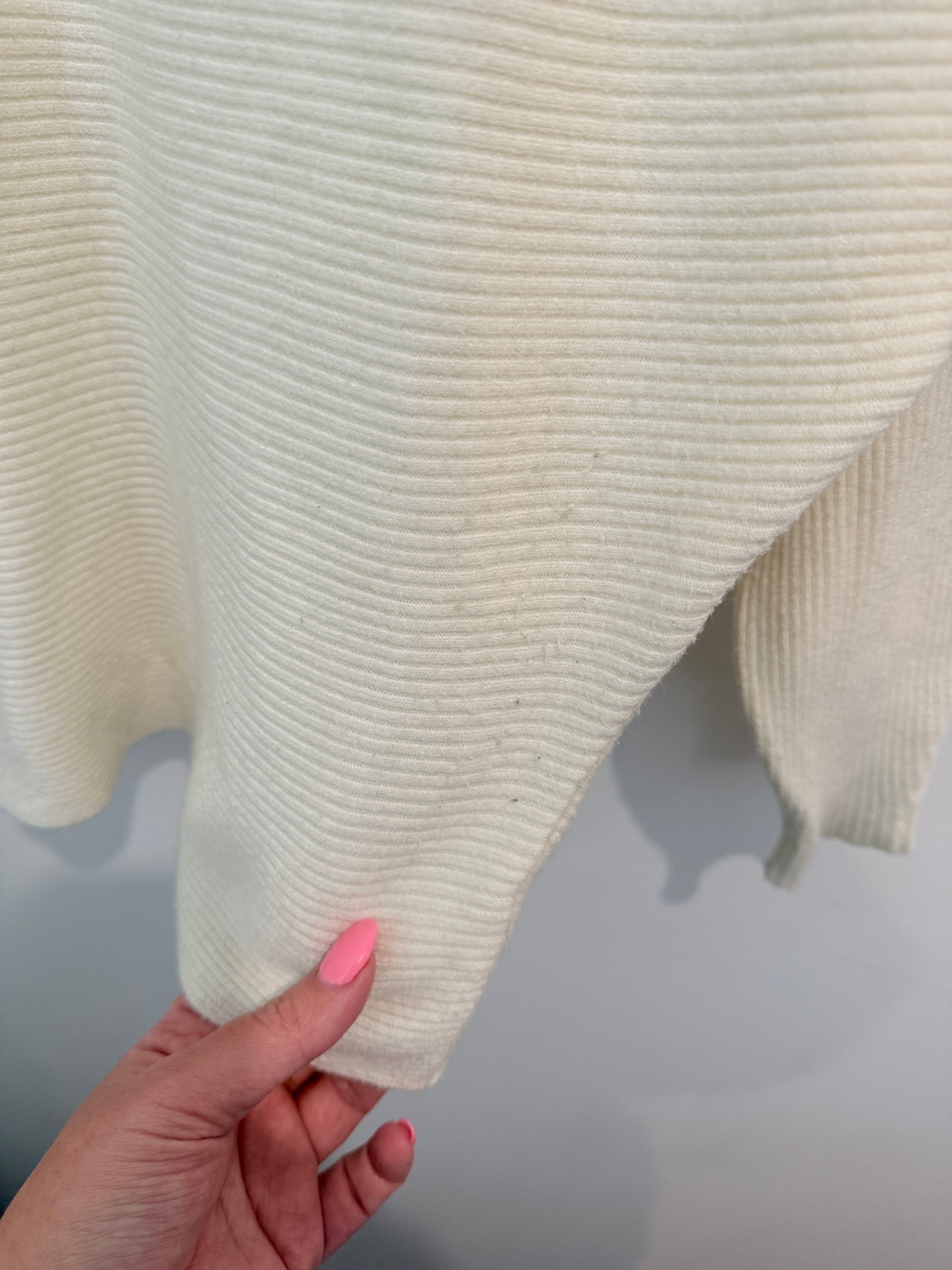 Brand Unknown Knit Sweater Size U/Arm to U/Arm 51cm