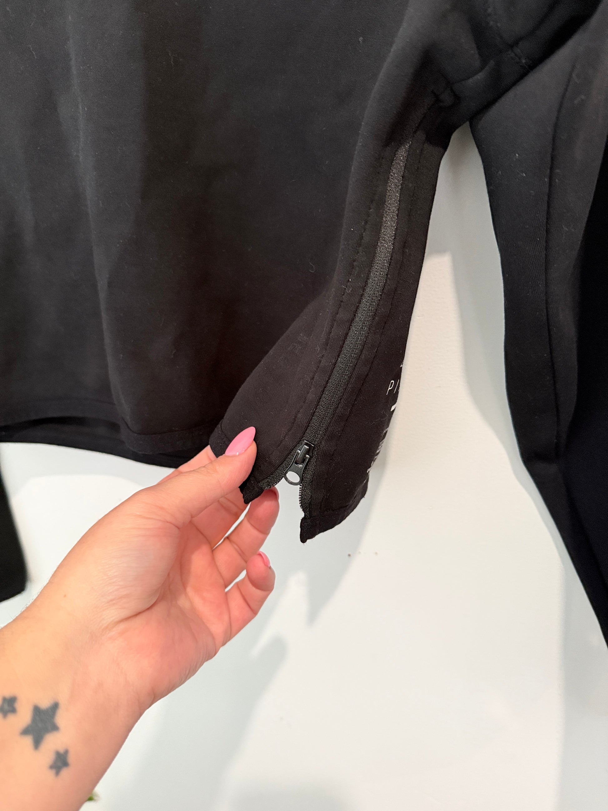 Echt Cropped Sweatshirt Size S