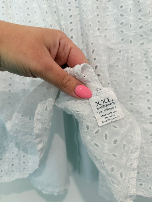 Shell & Lining: Eyelet Tiered Mini Skirt Size XXL