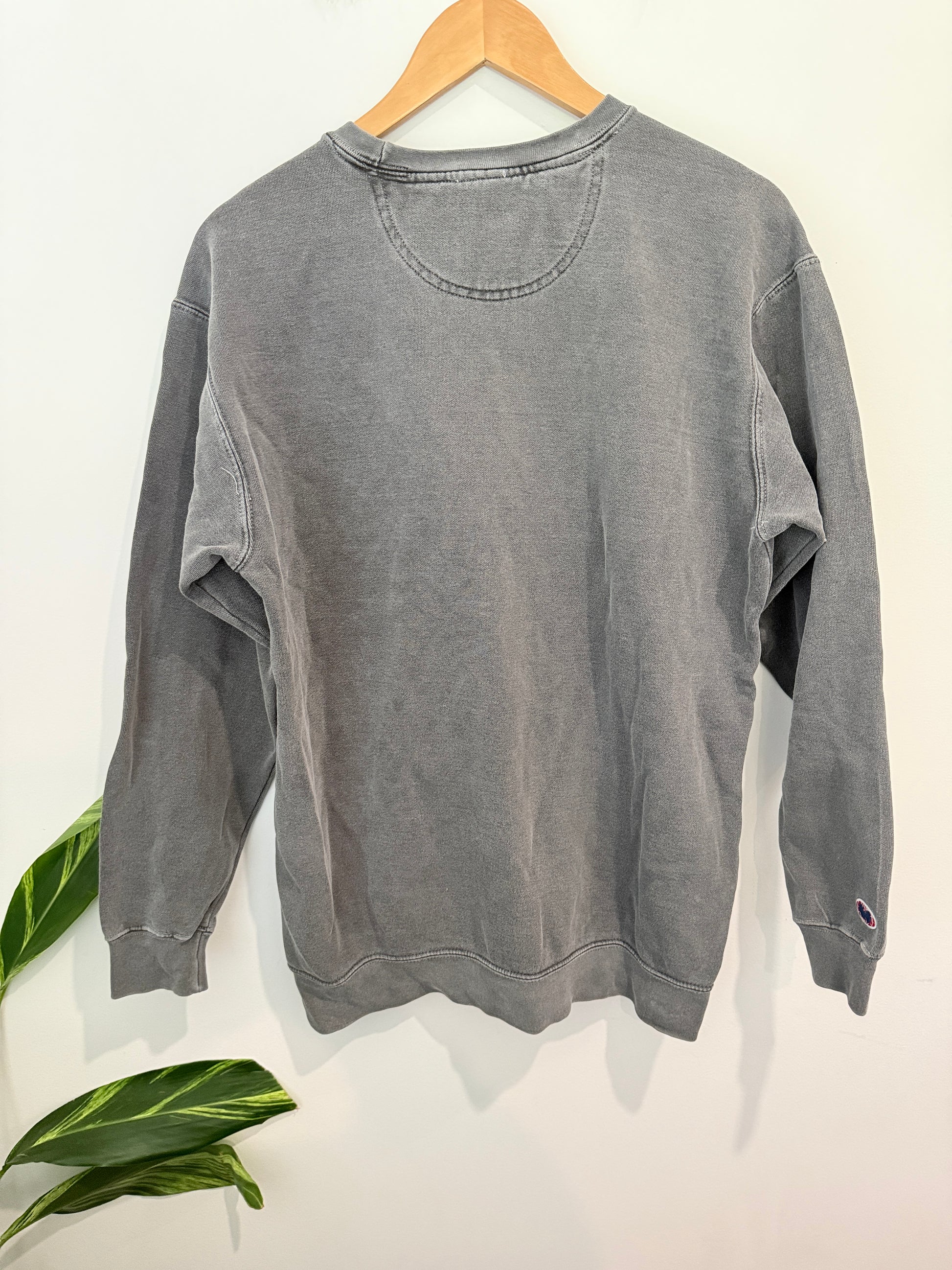 Wu-wear Crewneck Sweatshirt Size Medium