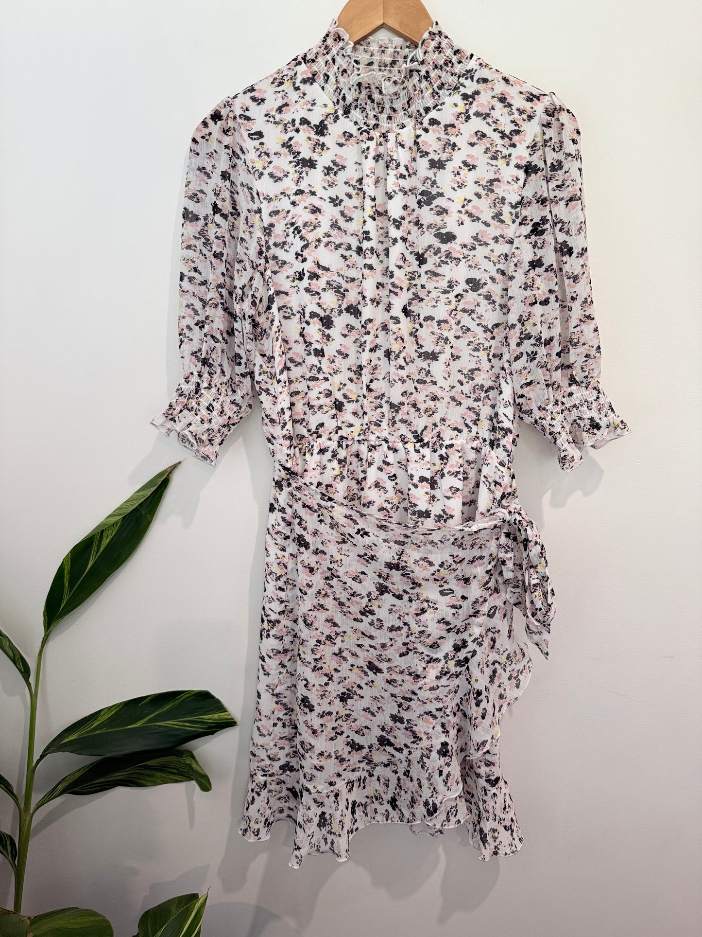 Decjuba Shirred Sleeve Dress Size 10