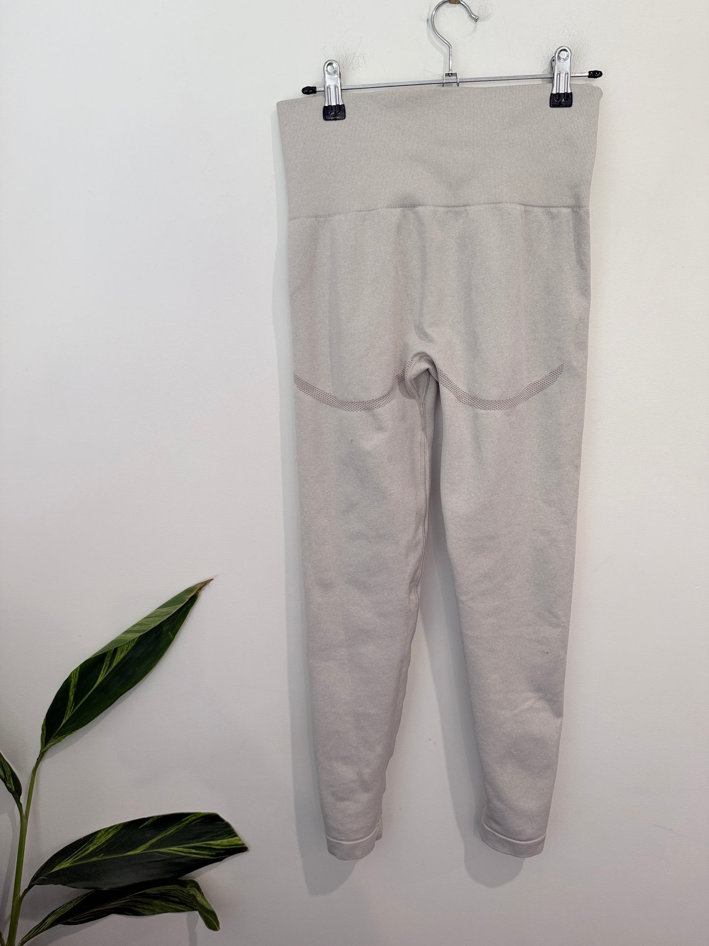 Echt Arise Seamless Leggings Size Medium