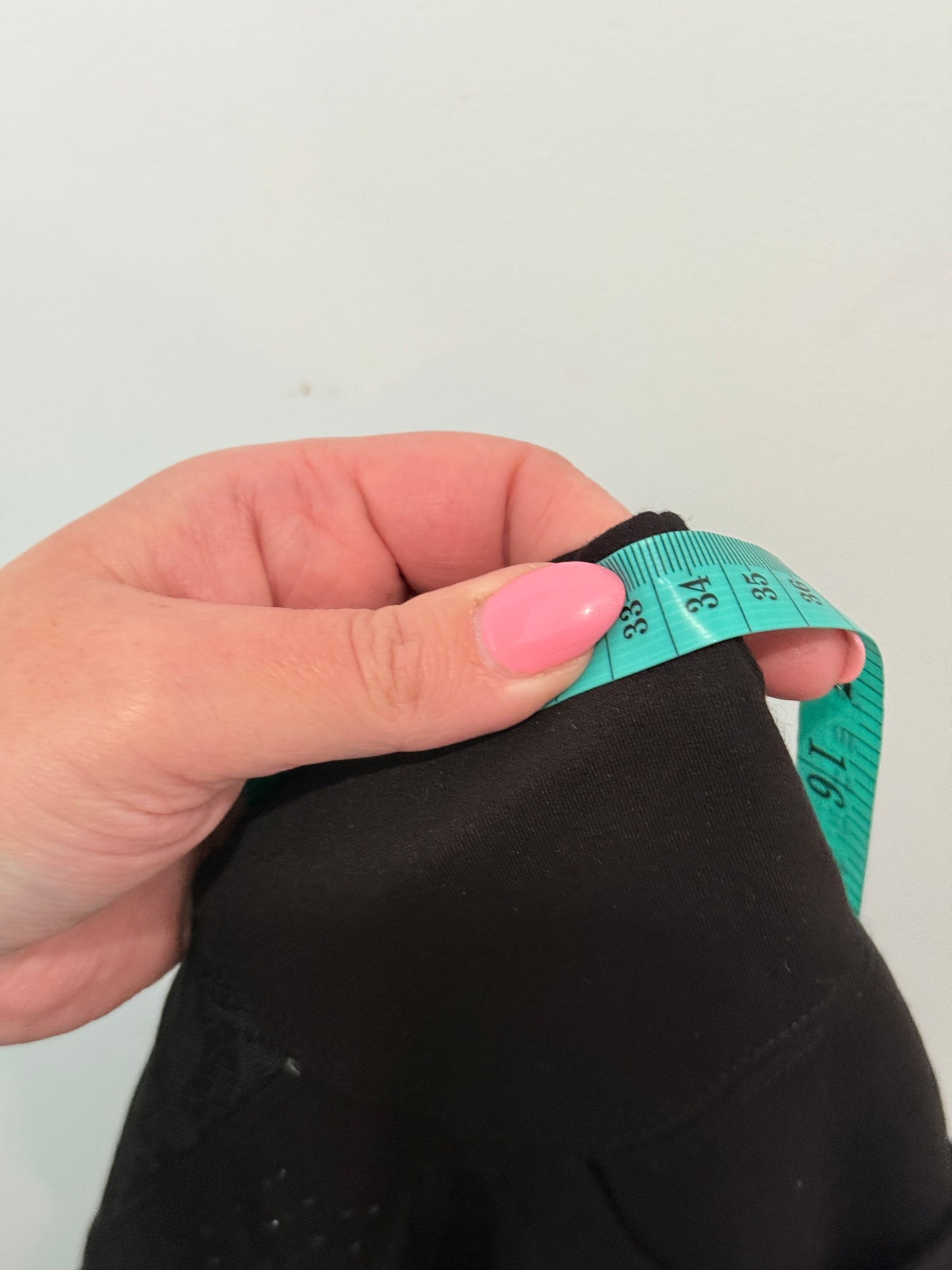 Schya Textured Skinny Pants Size M-L | 150cm-160cm | Waist 68cm