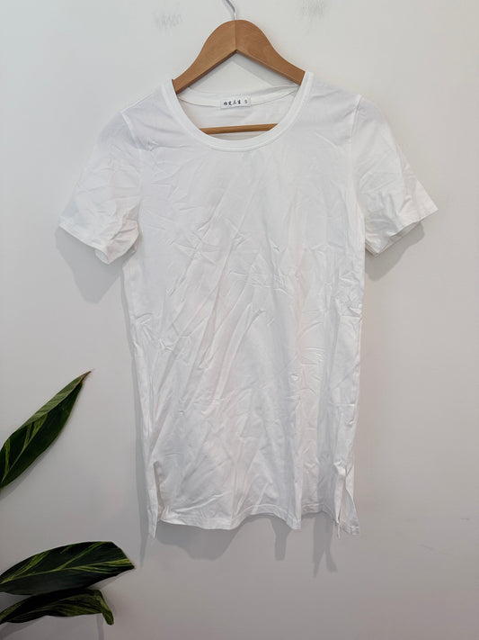 Brand Unknown Crewneck T-shirt Size S | U/Arm to U/Arm 42cm
