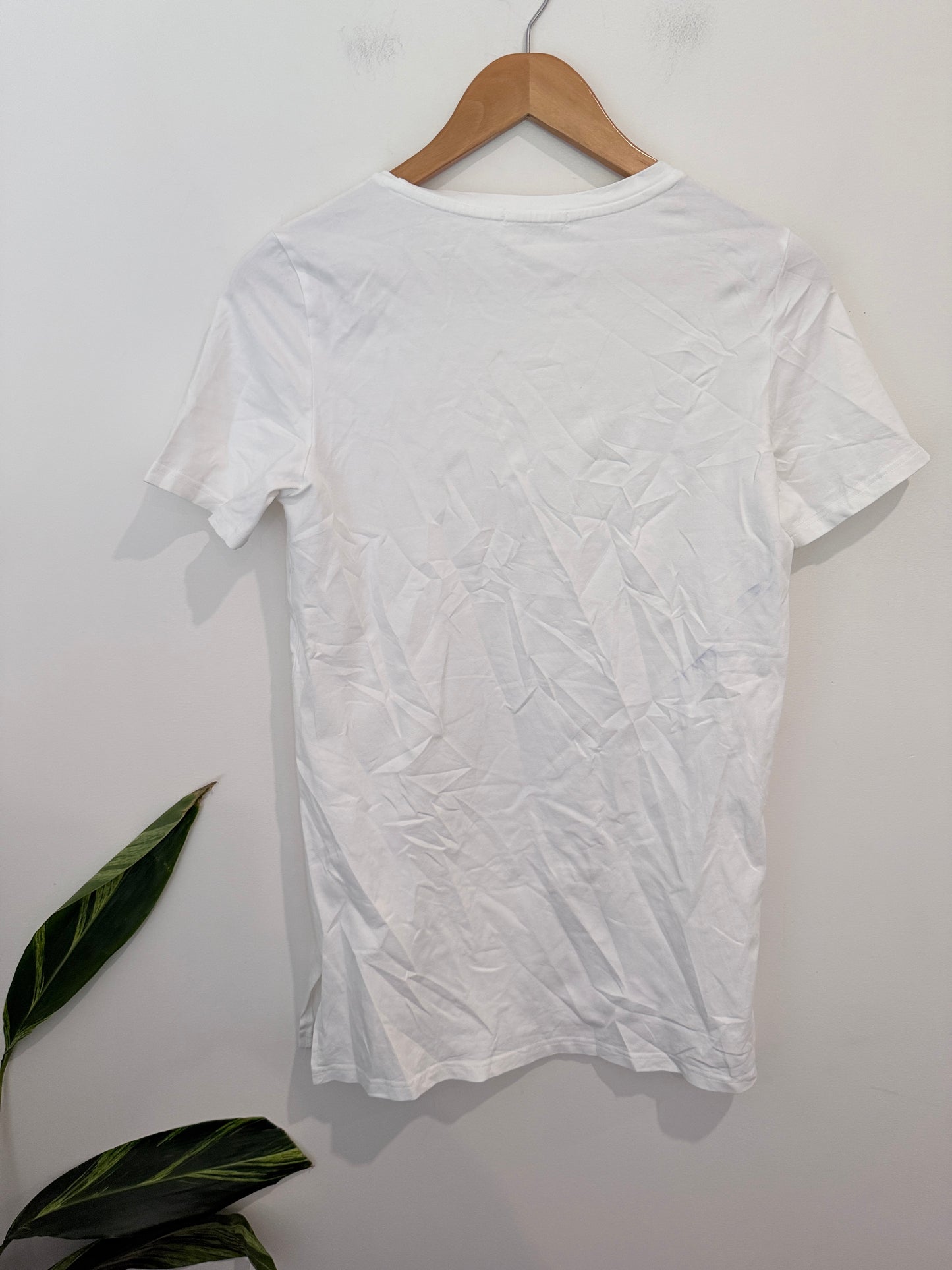 Brand Unknown Crewneck T-shirt Size S | U/Arm to U/Arm 42cm