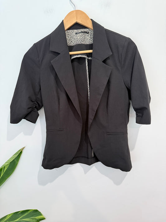 Tokito Short-sleeve Blazer Size 10