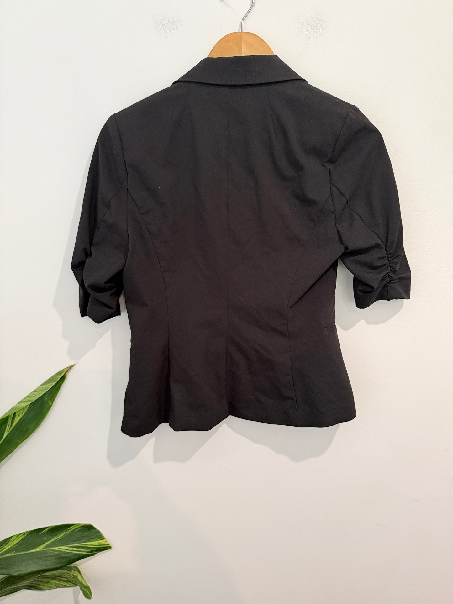 Tokito Short-sleeve Blazer Size 10