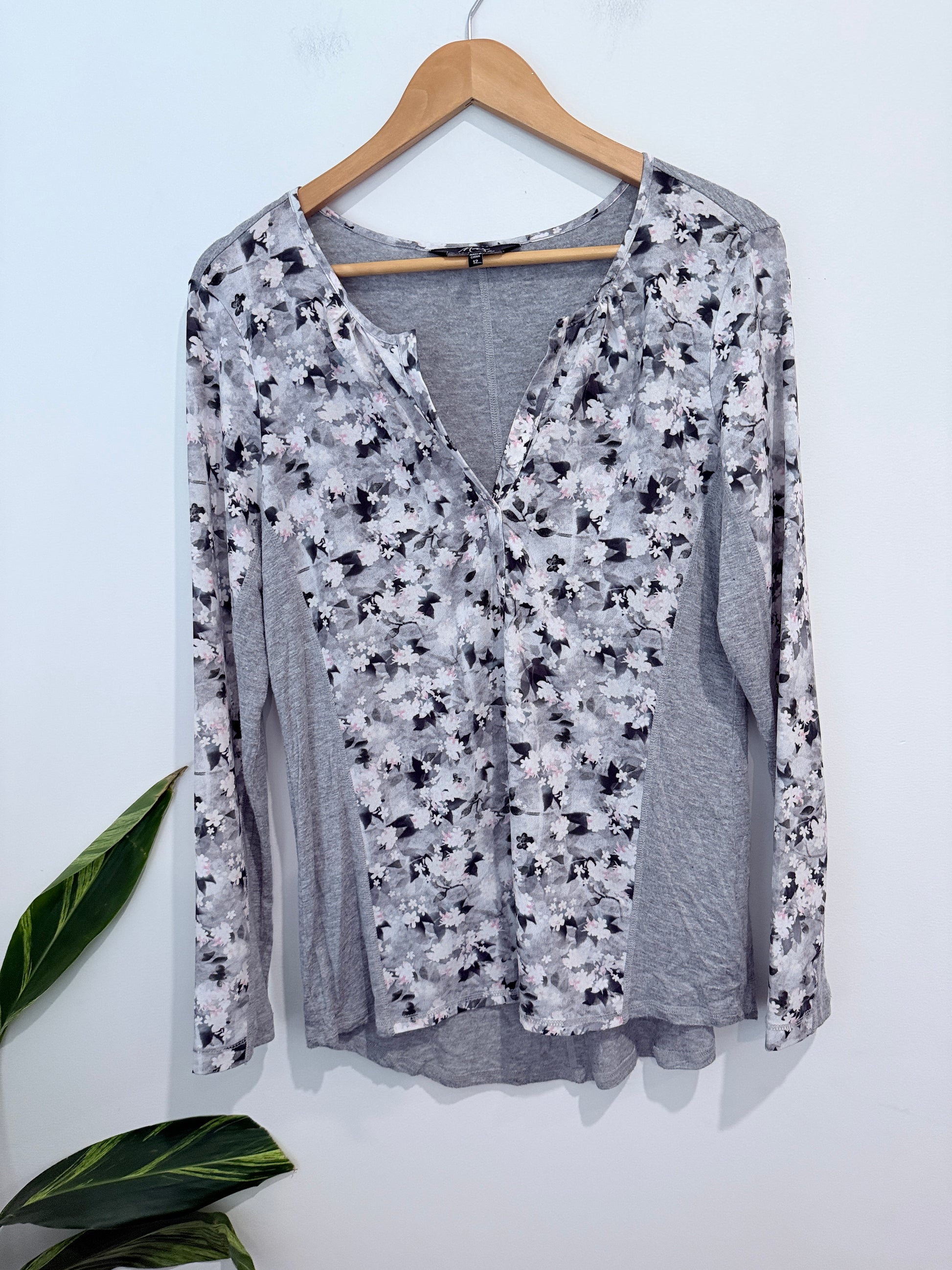 Max Floral Print Long-sleeve Top Size 12