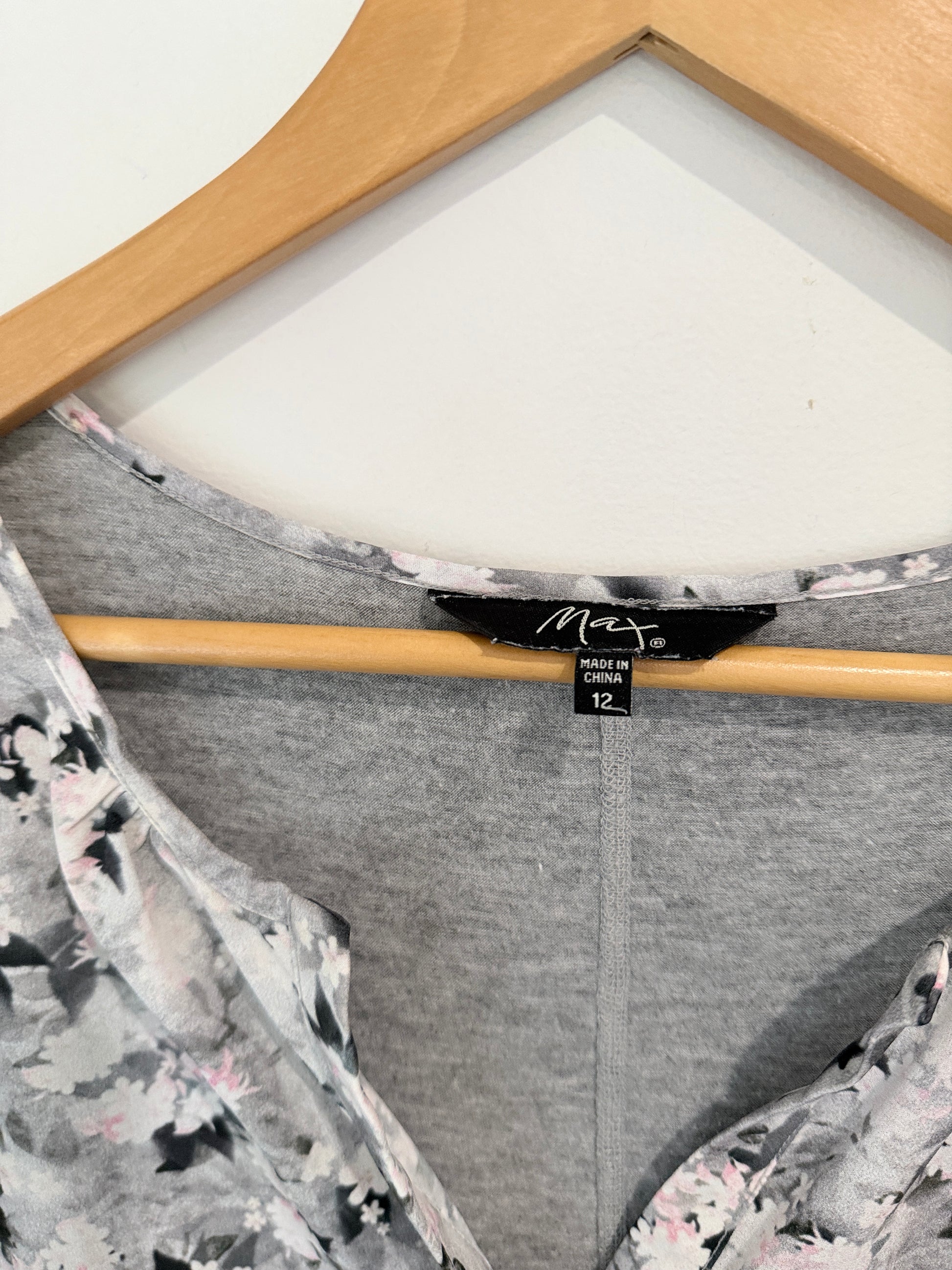 Max Floral Print Long-sleeve Top Size 12