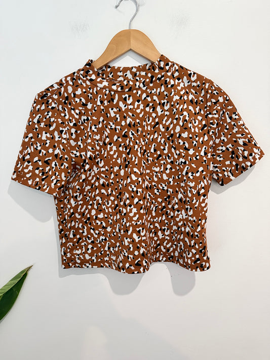 Mirrou Leopard Print Cropped T-shirt Size L