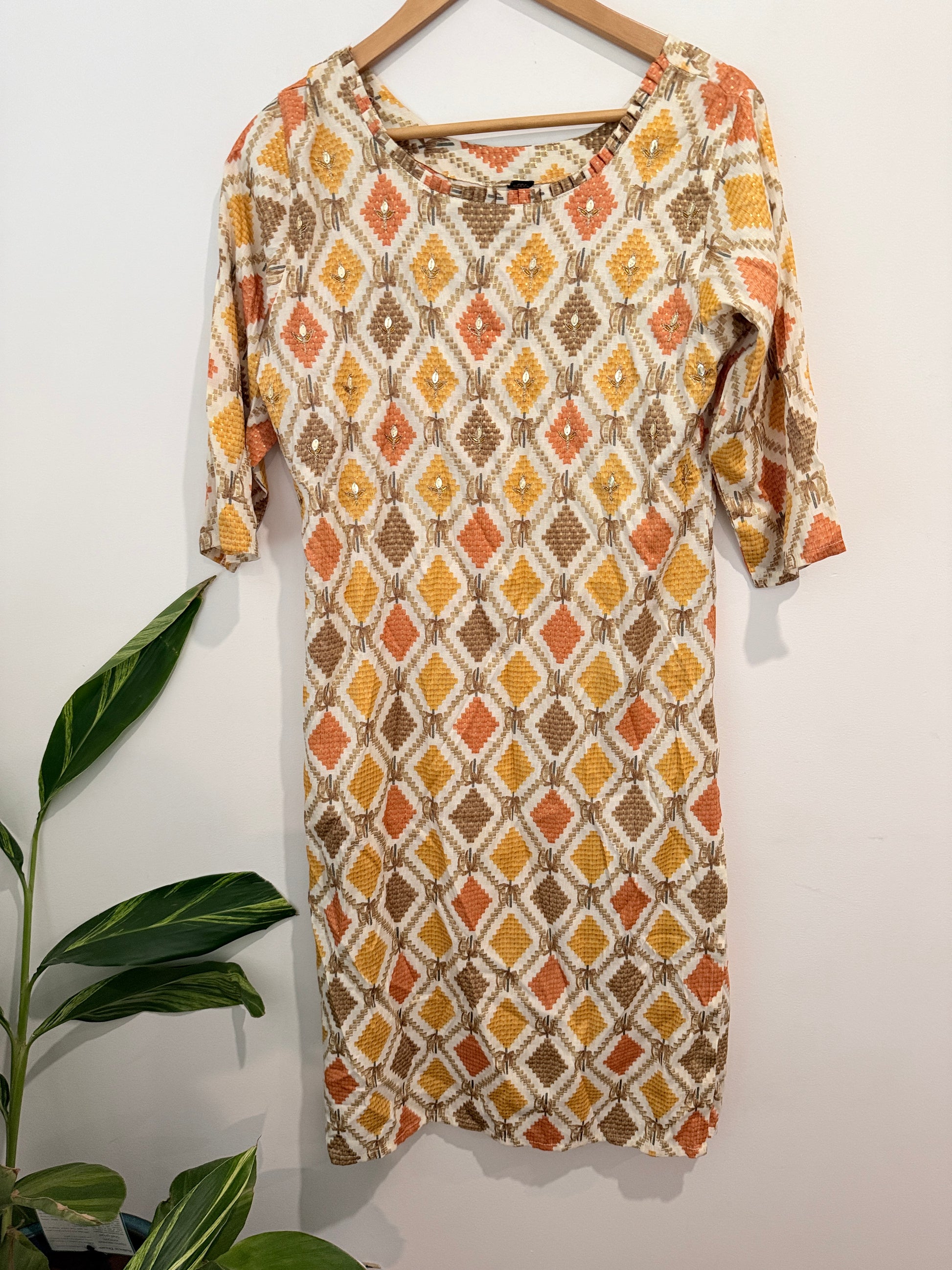 Printed Straight Kurta Size XXL | U/Arm to U/Arm 52cm