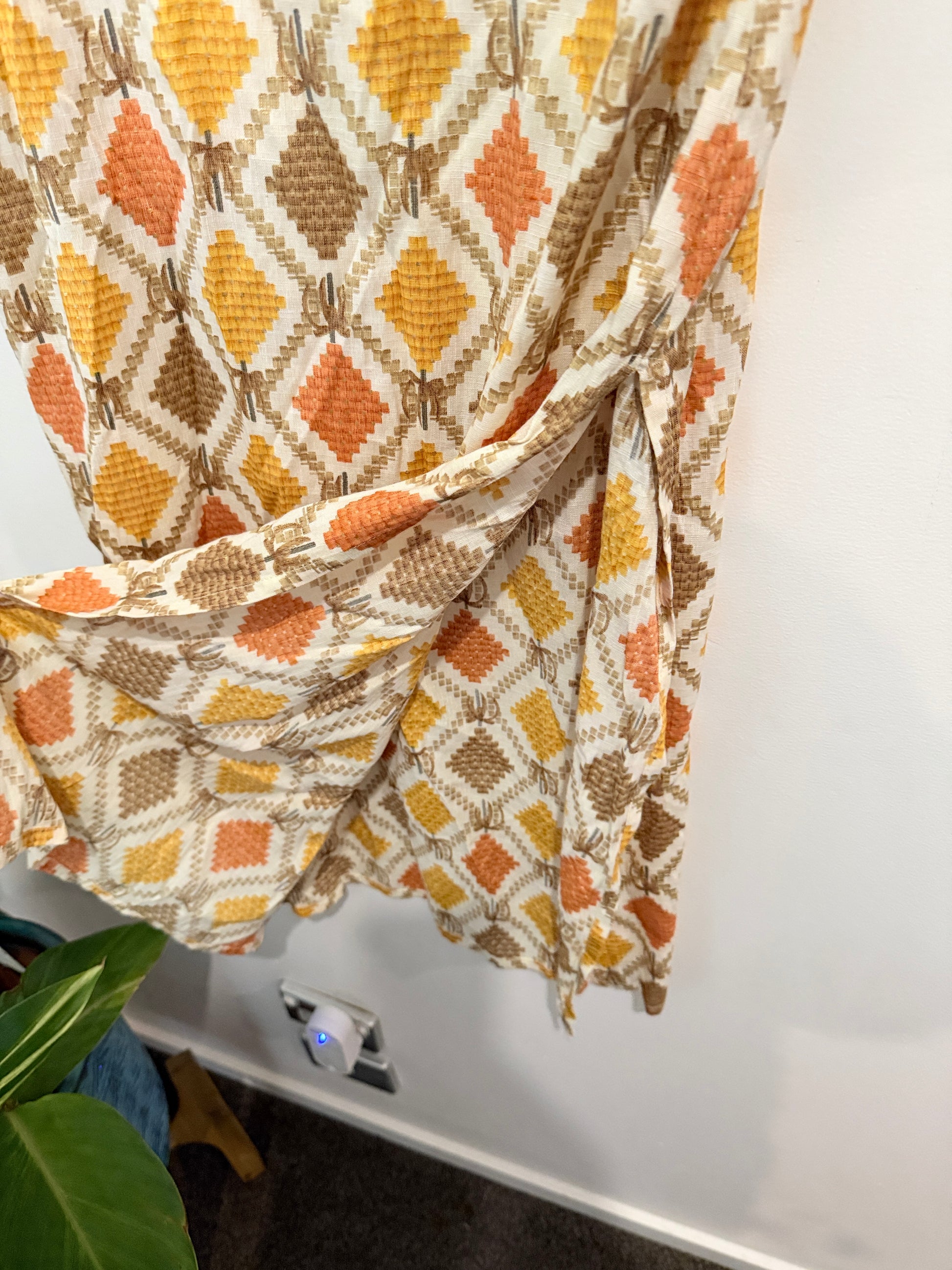 Printed Straight Kurta Size XXL | U/Arm to U/Arm 52cm