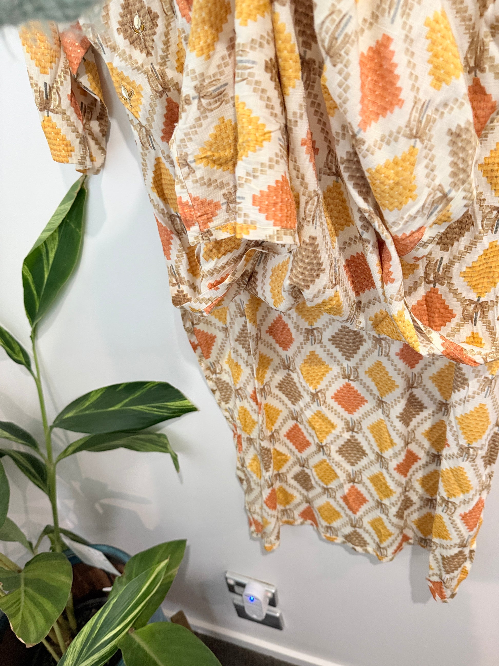 Printed Straight Kurta Size XXL | U/Arm to U/Arm 52cm