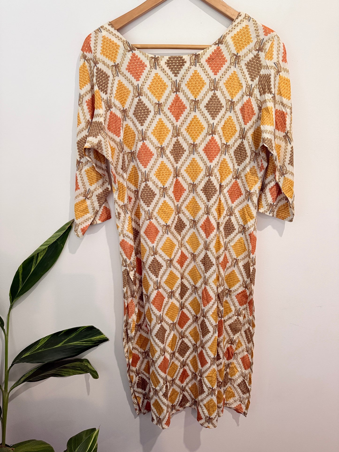 Printed Straight Kurta Size XXL | U/Arm to U/Arm 52cm
