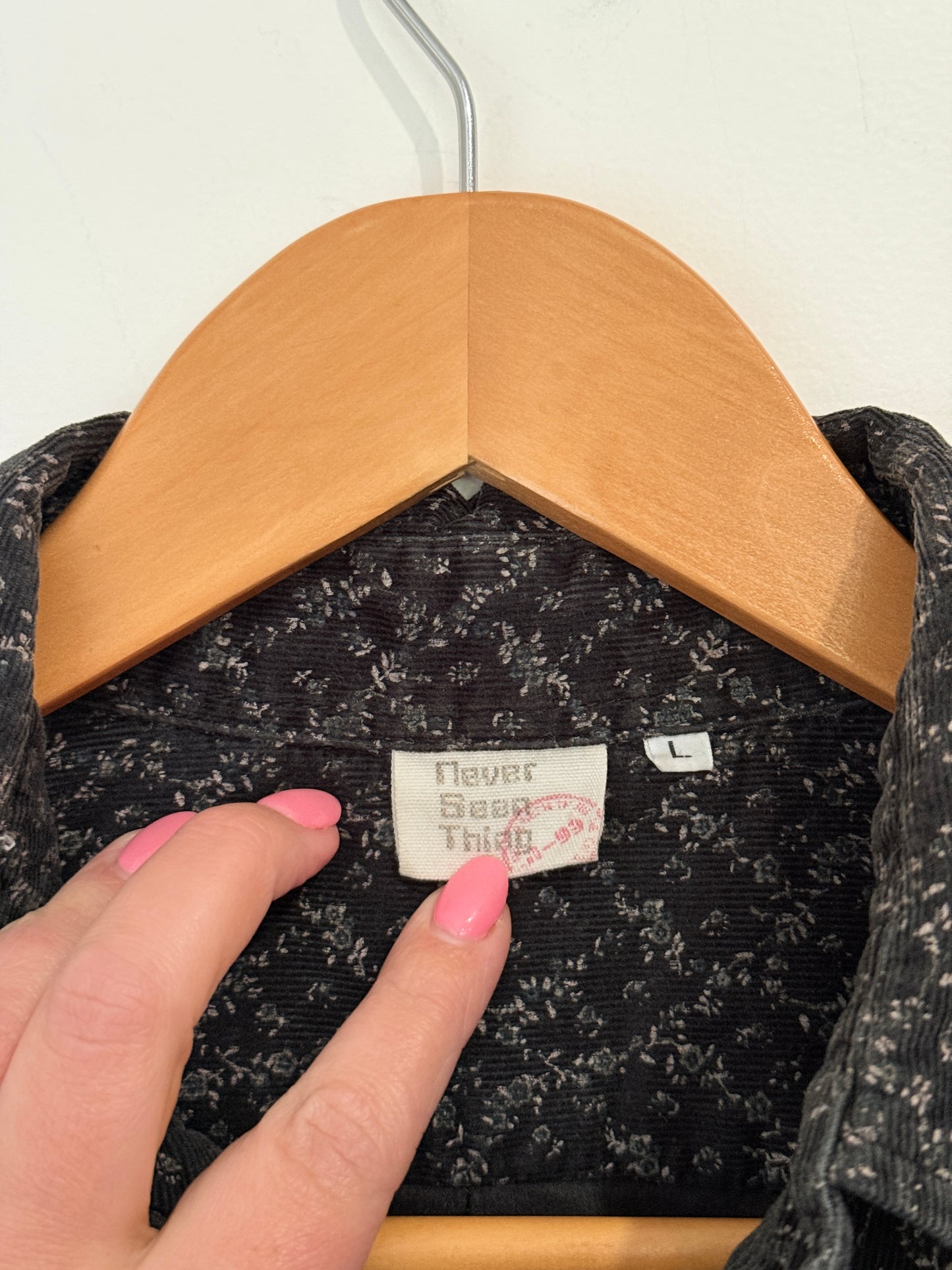 Never Seen Thing Patterned Long-sleeved Shirt Size L | U/Arm to U/Arm 57cm