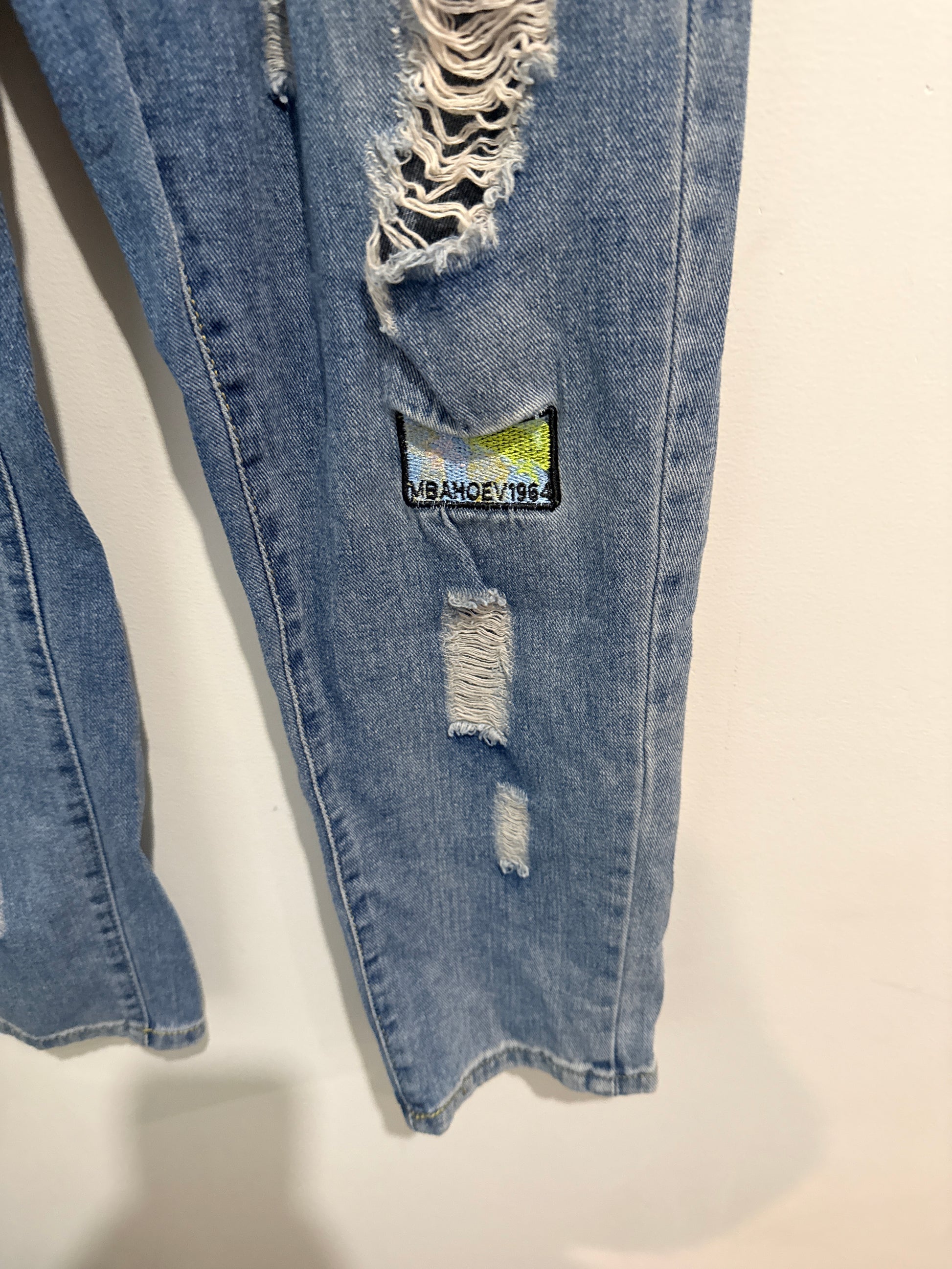 Brand Unknown Distressed Denim Pants Size 2XL | Waist 80cm