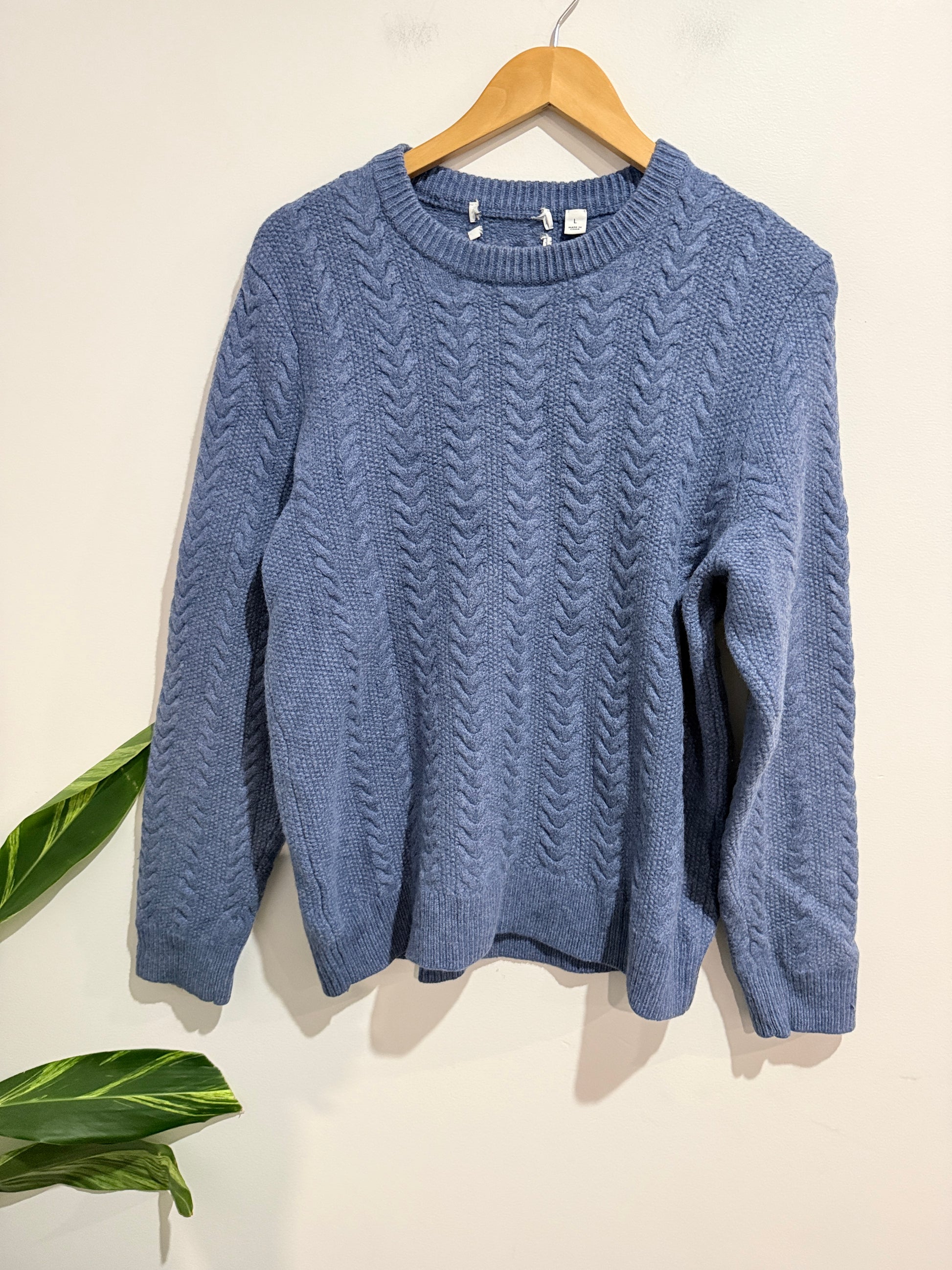 Cable-knit Crewneck Sweater Size L | U/Arm to U/Arm 50cm