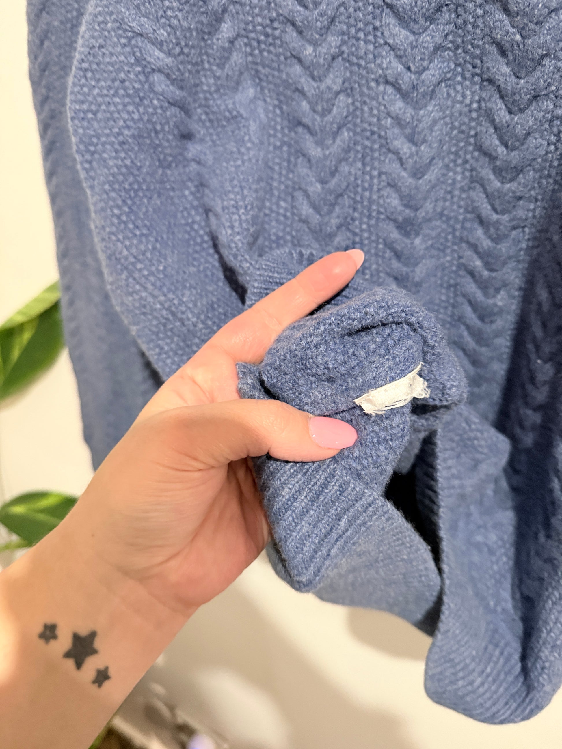 Cable-knit Crewneck Sweater Size L | U/Arm to U/Arm 50cm