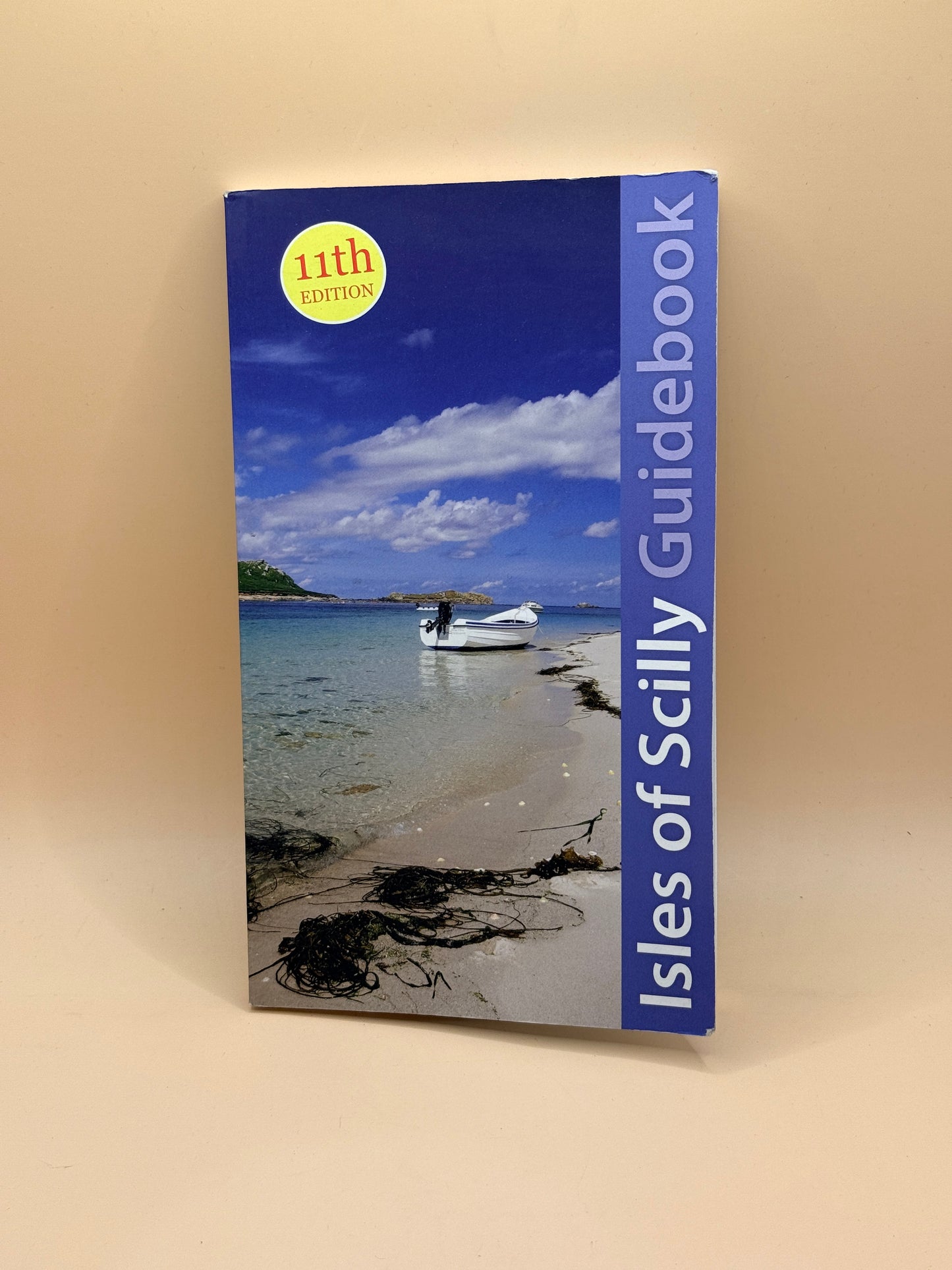 Isles of Scilly Guidebook by Friendly Guides