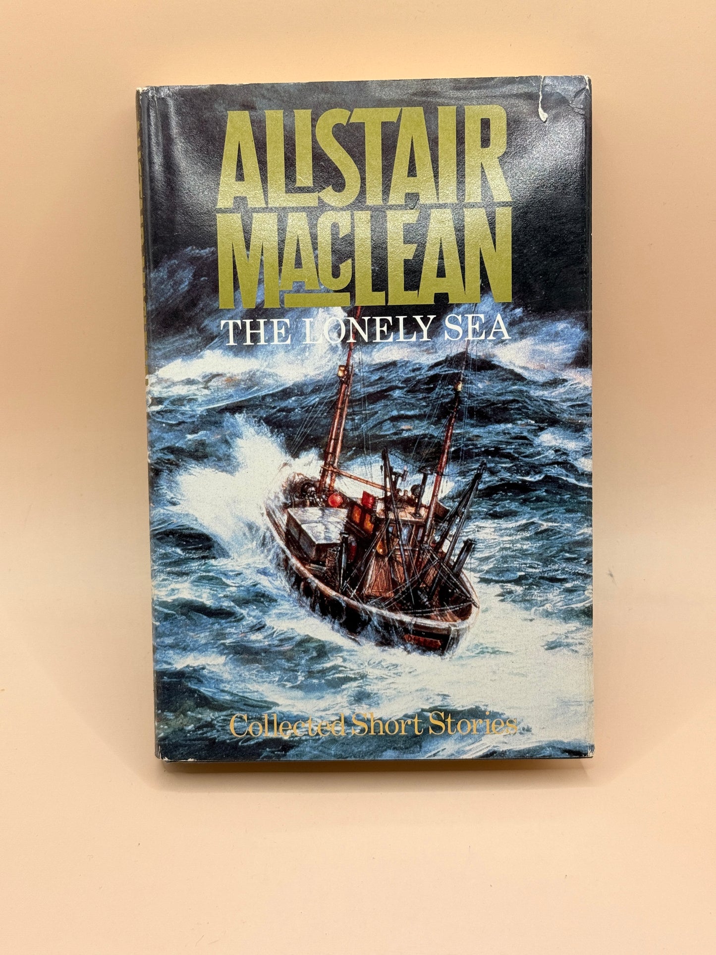 The Lonely Sea by Alistair MacLean 1986