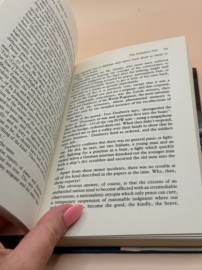 The Lonely Sea by Alistair MacLean 1986
