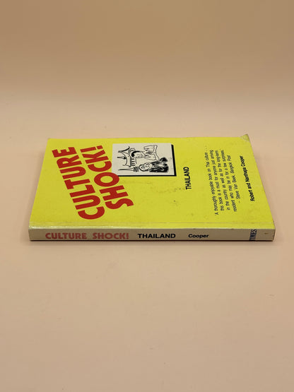 Culture Shock! Thailand by Robert Cooper and Nanthapa Cooper