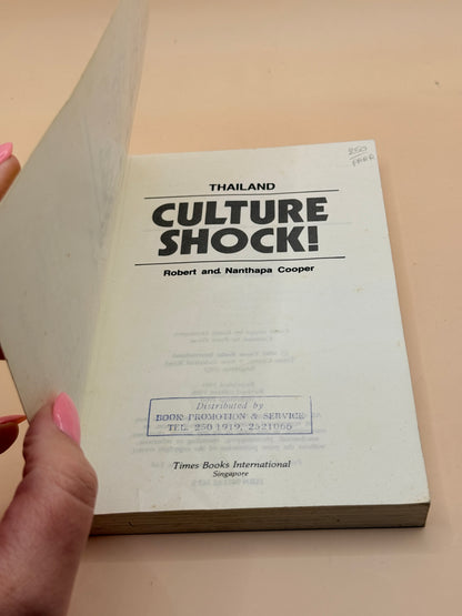 Culture Shock! Thailand by Robert Cooper and Nanthapa Cooper