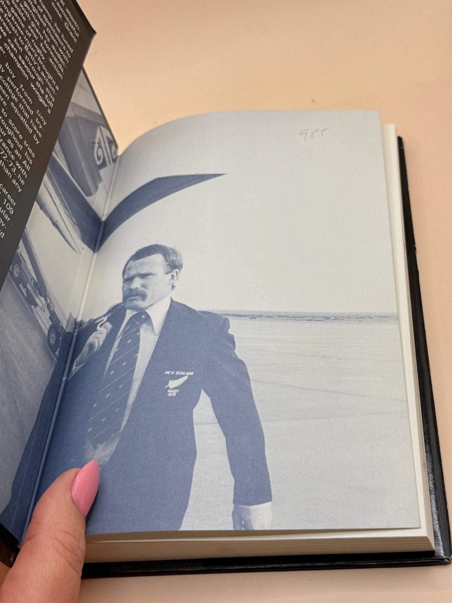 Grant Batty by Bob Howitt (1977)