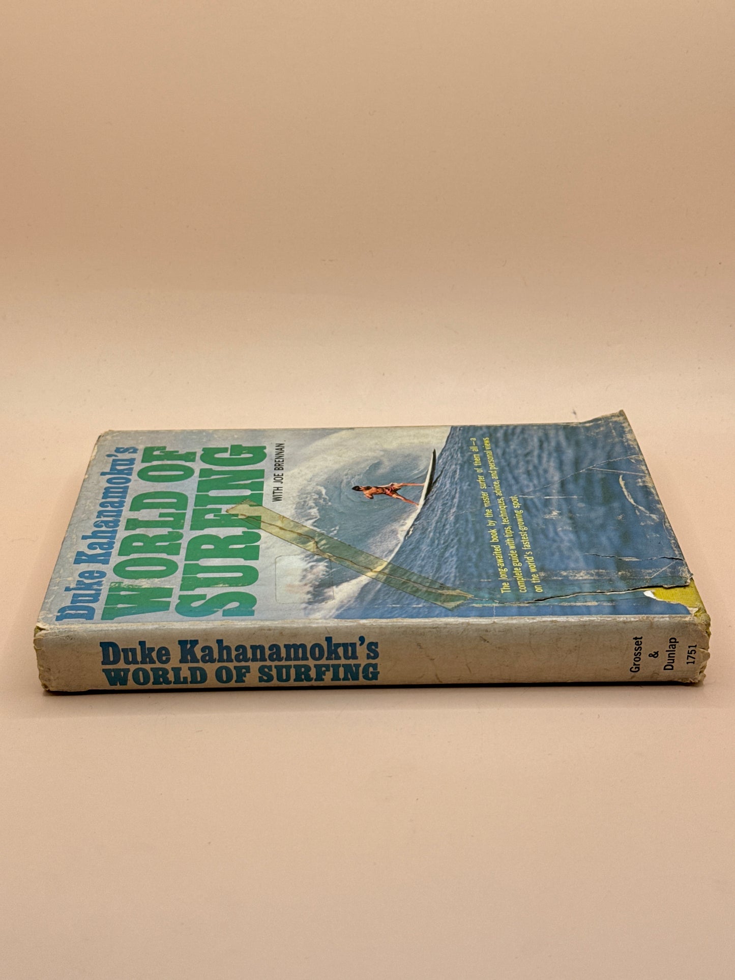 Duke Kahanamoku's World of Surfing 1968 FIRST EDITION HARDCOVER