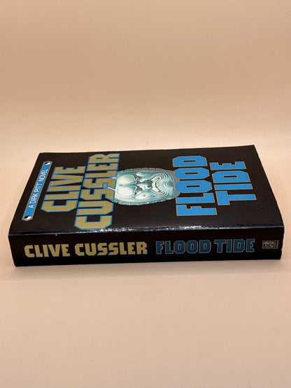 Flood Tide by Clive Cussler