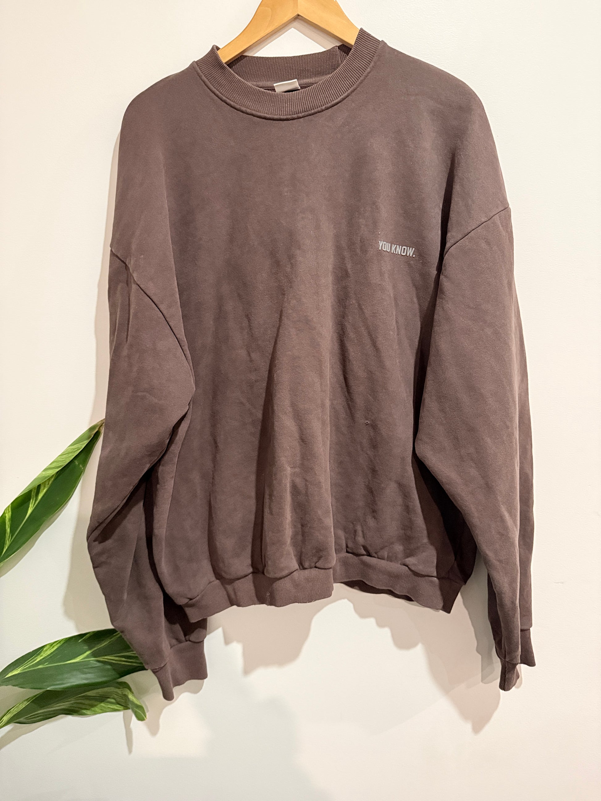 You Know Clothing Crewneck Sweatshirt Size 2XL