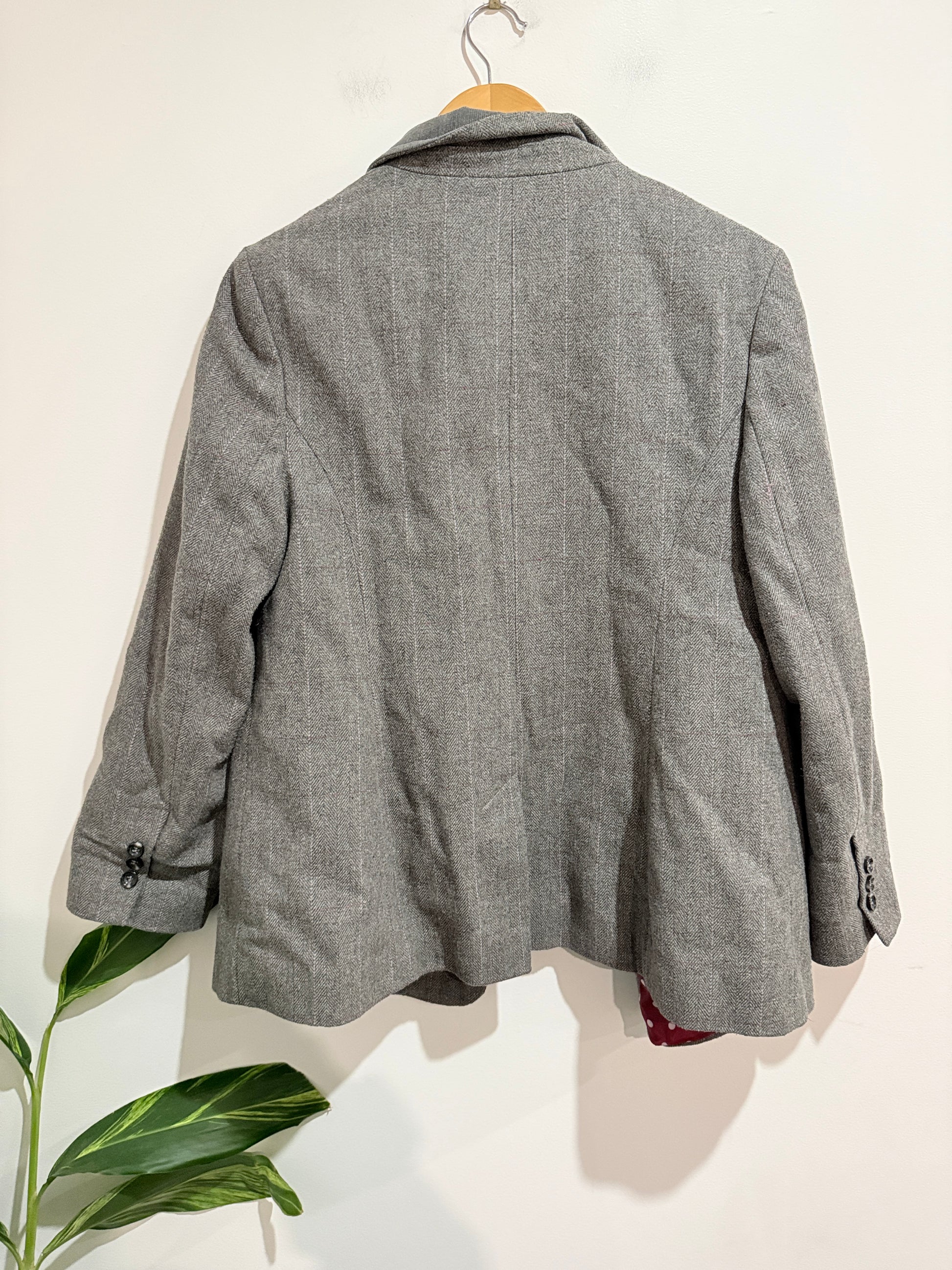 Maine Textured Blazer Size 16