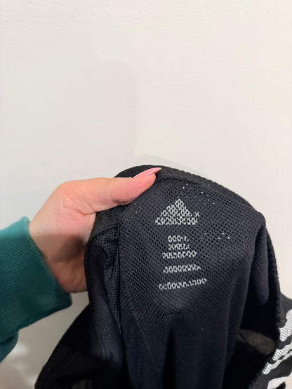 Adidas 3/4 Length Shorts Size Waist 98cm
