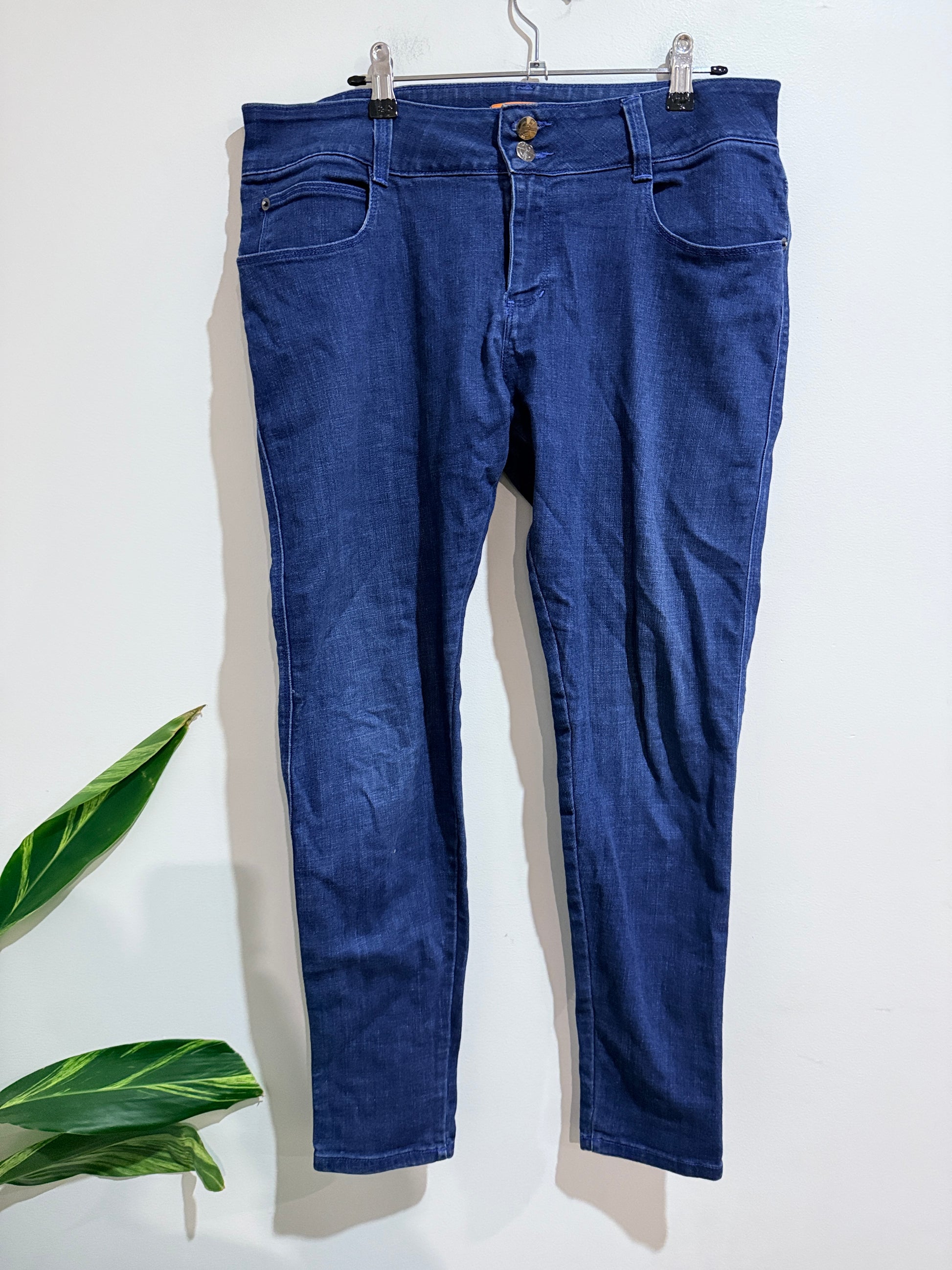Bangkok Style Ultra Stretch Skinny Jeans Size 36 | Waist 92cm