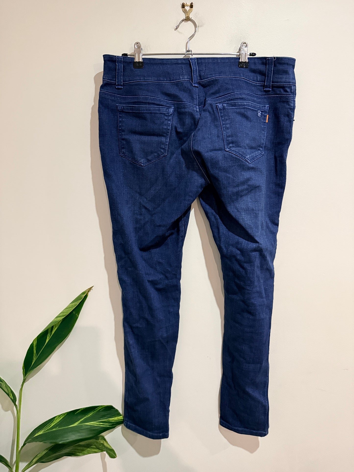 Bangkok Style Ultra Stretch Skinny Jeans Size 36 | Waist 92cm