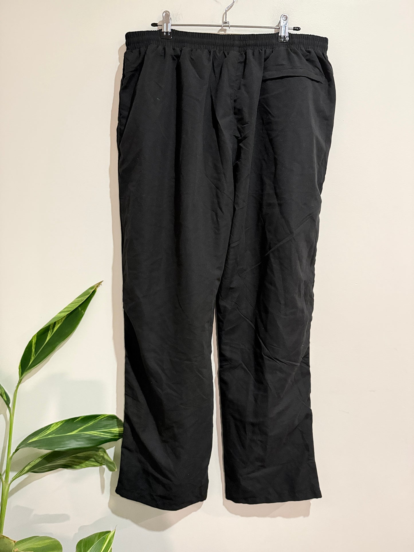 Podium Track Shell Pants Size 2XL