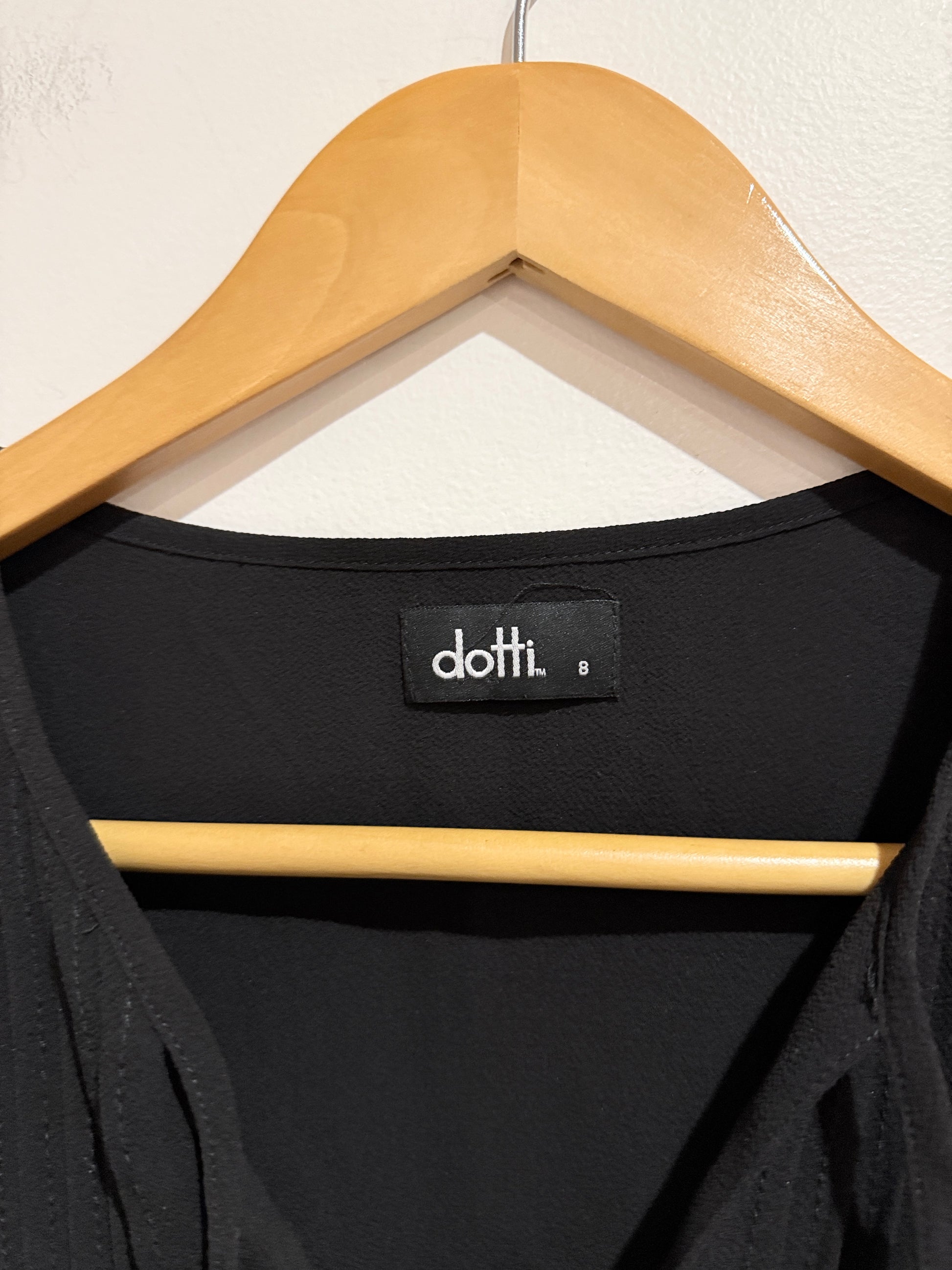 Dotti Tie-neck Tunic Top Size 8