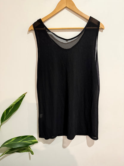 Brand Unknown Mesh Tank Top Size 16 | U/Arm to U/Arm 56cm