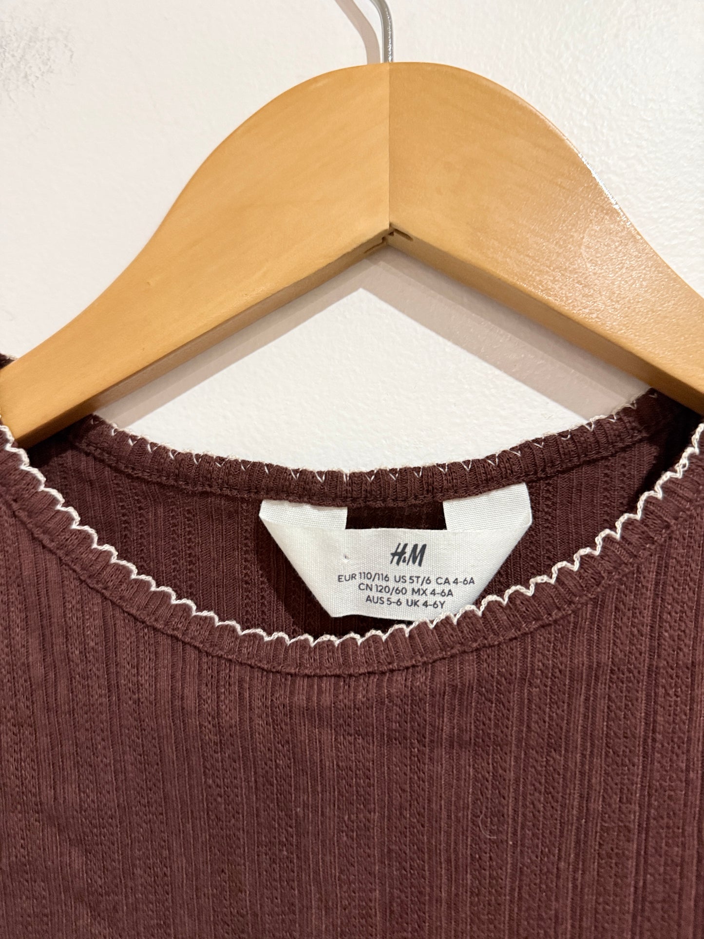 H & M Crinkled Texture Long-sleeve Top Size 4-6Y