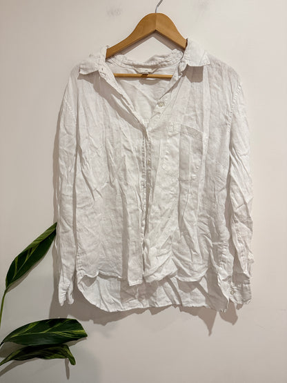 H & M Button-down Shirt Size L