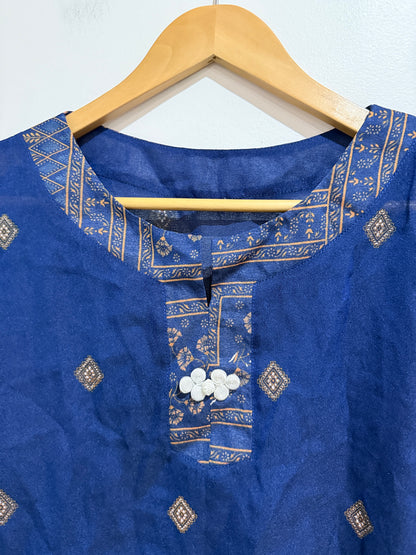 Brand Unknown Ethnic Kurti (Tunic Top) Size U/Arm to U/Arm 46cm