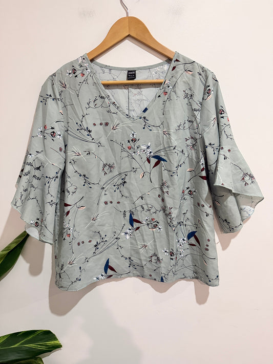 Shein Floral V-neck Top Size L