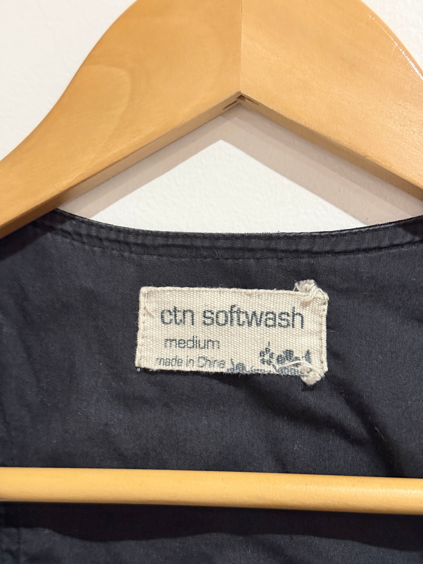 Ctn Softwash Cropped Vest / Waistcoat Size Medium