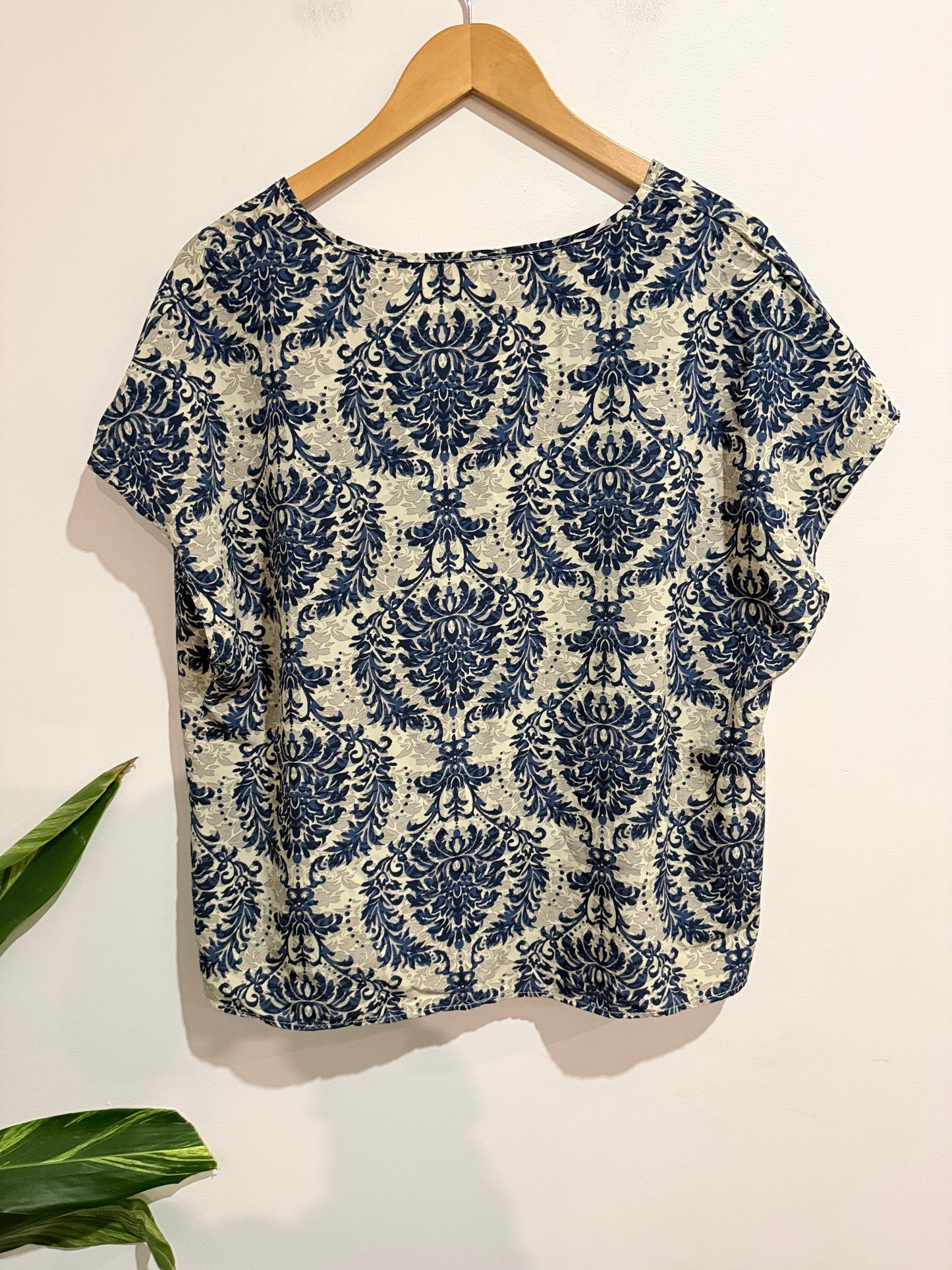 Emery Rose Floral Print Top Size 0XL